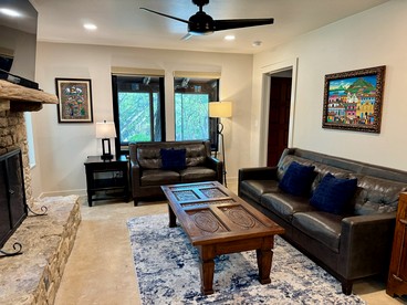 Riverfront Ranch Cottage for a Getaway to the Blanco River in Wimberley, Texas - Wimberley, Texas - glamping.directory