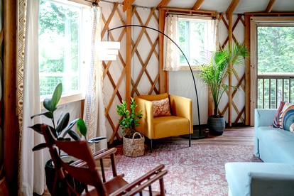 Gorgeous Yurt on a Beautiful Farm with Incredible Views for a Unique Glamping Getaway near North Tazewell, Virginia - North Tazewell, Virginia - glamping.directory