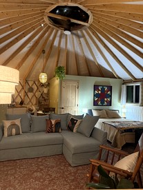Gorgeous Yurt on a Beautiful Farm with Incredible Views for a Unique Glamping Getaway near North Tazewell, Virginia - North Tazewell, Virginia - glamping.directory