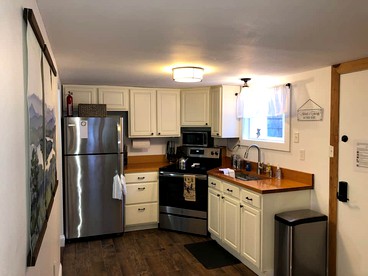 Hike & Ski Hideaway @ Lake Placid, NY - glamping.directory