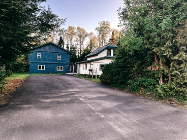 Hike & Ski Hideaway @ Lake Placid, NY - Lake Placid, New York - glamping.directory