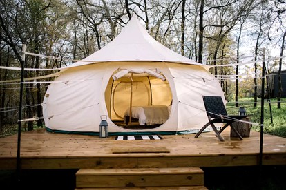 Beautifully Furnished Bell Tent Rental for a Vacation in Elgin, Texas - Elgin, Texas - glamping.directory