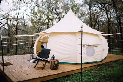 Beautifully Furnished Bell Tent Rental for a Vacation in Elgin, Texas - Elgin, Texas - glamping.directory