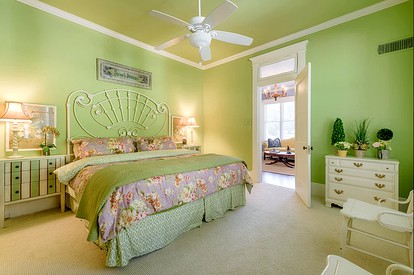 Incredible Villa Rental for Groups with Pool near Mt Vernon, Texas - Mt. Vernon, Texas - glamping.directory