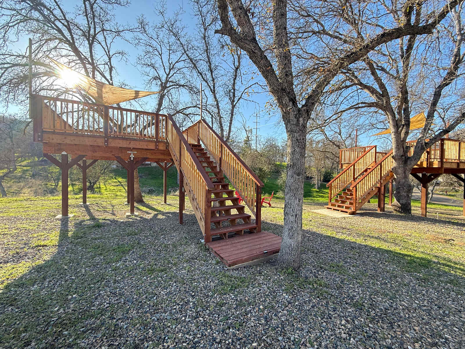 Treehouse Camping w Deck! - glamping.directory