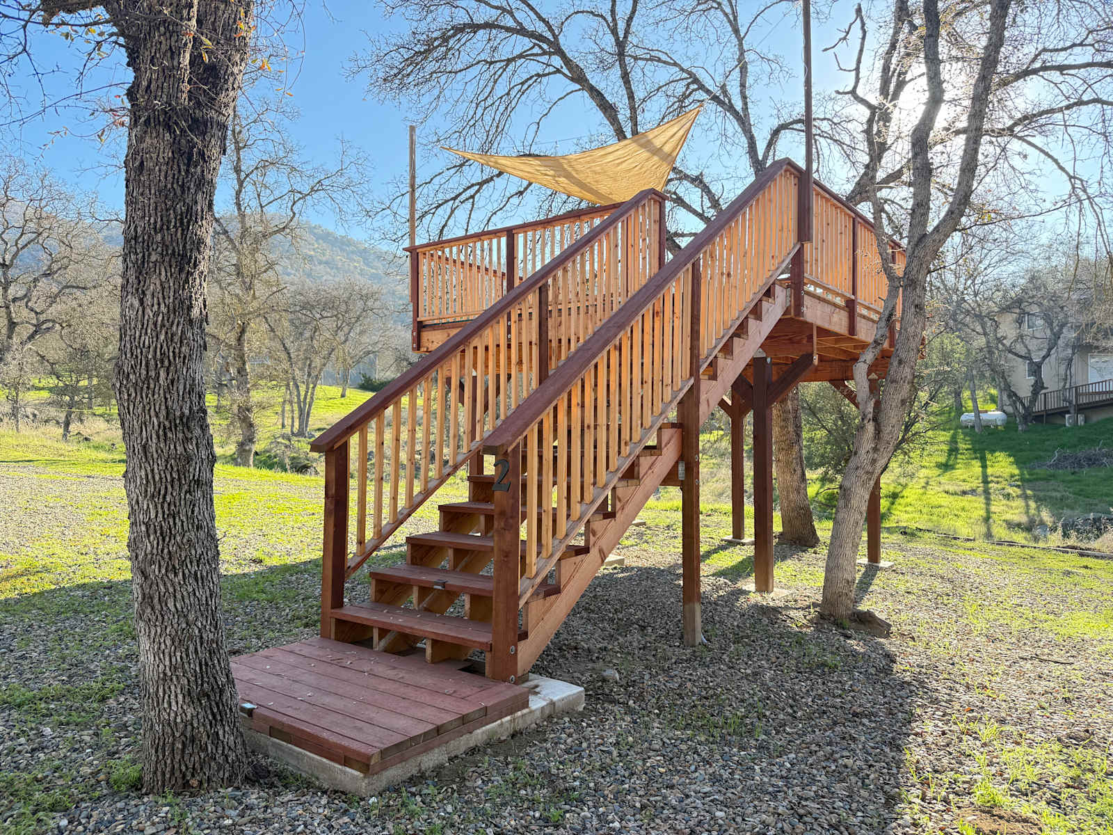 Treehouse Camping w Deck! - Three Rivers, California - glamping.directory