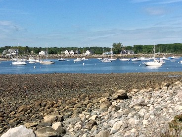Compact Vacation Rental with Wi-Fi near Sawyers Beach, New Hampshire - Rye, New Hampshire - glamping.directory
