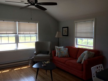 Compact Vacation Rental with Wi-Fi near Sawyers Beach, New Hampshire - Rye, New Hampshire - glamping.directory