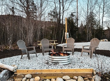 Incredible Spacious Yurt with Hot Tub and Fire Pit Surrounded by Nature for an Unforgettable Glamping Experience in Woodstock, Maine - Woodstock, Maine - glamping.directory