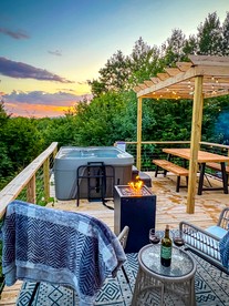 Incredible Spacious Yurt with Hot Tub and Fire Pit Surrounded by Nature for an Unforgettable Glamping Experience in Woodstock, Maine - Woodstock, Maine - glamping.directory