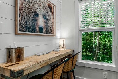 Incredible Cottage with Fire Pit and Stunning Forest Views in Mentore, Alabama - Mentone, Alabama - glamping.directory