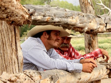 Spacious Cabin on All-Inclusive Ranch in Colorado - Mosca, Colorado - glamping.directory