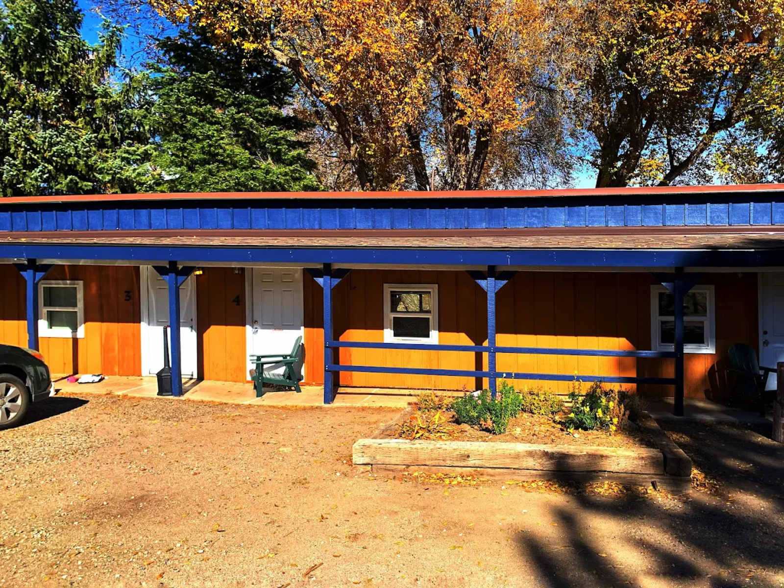 Dark Sky River Lodge - Howard, Colorado - glamping.directory