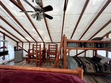 Charming Camping Getaway near Olympic National Park in Washington - Belfair, Washington - glamping.directory