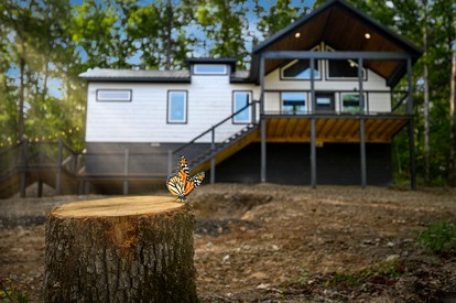Cozy Secluded Couples Cabin in Broken Bow, Oklahoma - glamping.directory