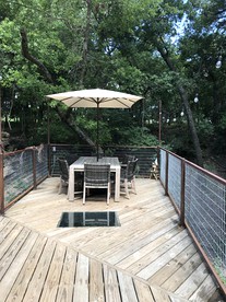 Rustic Newport Cabin with a Hot Tub Ideal for a Vacation in Tennessee - Newport, Tennessee - glamping.directory