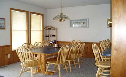 Bayfront Vacation Rental near Buxton Woods Coastal Reserve in Frisco, North Carolina - Frisco, North Carolina - glamping.directory
