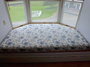 Romantic Suite Getaway in the Foothills of the Catskills, New York - Fly Creek, New York - glamping.directory