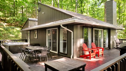 Awesome Cabin with Barbecue in Berkeley Springs, West Virginia - glamping.directory
