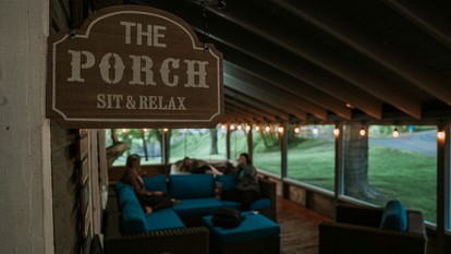 Escape to The Clubhouse, St. Croix Falls city, Wisconsin - Saint Croix Falls, Wisconsin - glamping.directory