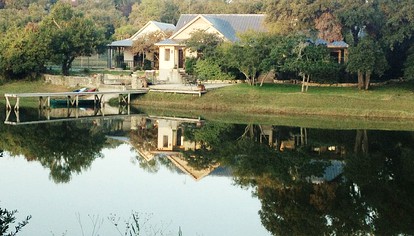 Stunning Luxury Estate on Private Lake in Texas Hill Country near Austin - glamping.directory