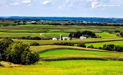 Cozy Cottage Rental near Lacey-Keosauqua State Park, Iowa - Keosauqua, Iowa - glamping.directory