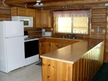 Spacious Cottage near Yellowstone National Park in Fremont County, Idaho - Island Park, Idaho - glamping.directory