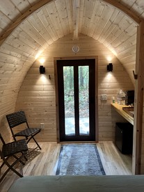 Stunning Two Oaks Pod Surrounded by Trees for an Amazing Couples Retreat near Washburn, Wisconsin - Washburn, Wisconsin - glamping.directory