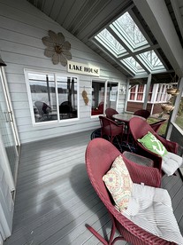 Cozy Lakefront Cabin with Pontoon and Paddleboards Near Fremont, Indiana - Fremont, Indiana - glamping.directory