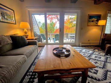 Completely Renovated Bretton Woods Accommodation for a Weekend Getaway in New Hampshire - Carroll, New Hampshire - glamping.directory
