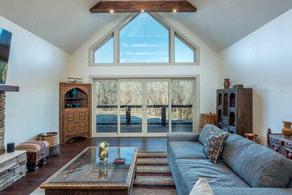 Enchanting Cabin near Asheville, NC, Ideal for a Blue Ridge Mountains Getaway - Mars Hill, North Carolina - glamping.directory