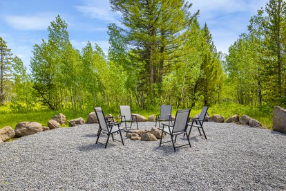 Designed Rental with Awesome Indoor Spaces in Idaho - Island Park, Idaho - glamping.directory