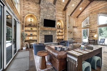 Designed Rental with Awesome Indoor Spaces in Idaho - Island Park, Idaho - glamping.directory