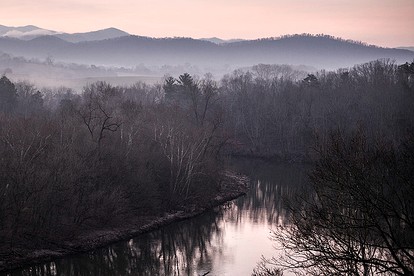 Fully Furnished Camping Cabin near Cherokee National Forest - Greeneville, Tennessee - glamping.directory