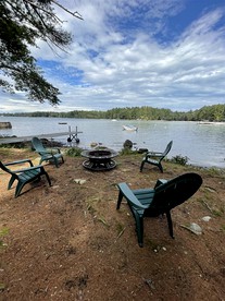 Secluded Lakefront Cottage in Raymond, Maine - Raymond, Maine - glamping.directory