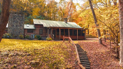 Exclusive Retreat: Unique Cabin Getaway Along Norton Creek in Gatlinburg, TN - glamping.directory