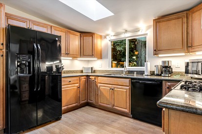 Pet-Friendly Vacation Rental for a Glamping Getaway near the Russian River in Forestville, CA - Forestville, California - glamping.directory