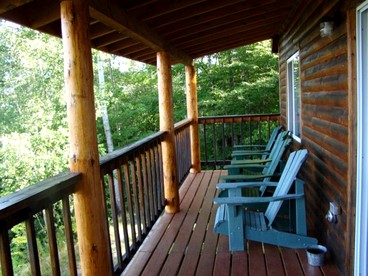 Pet-Friendly Retreat Ideal for a Tranquil Escape in Maine - Greenville, Maine - glamping.directory