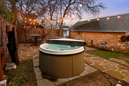Historic Cabin in the Heart of Ferdericksburg For a Romantic Getaway with Hot-Tub, Texas Country - Fredericksburg, Texas - glamping.directory