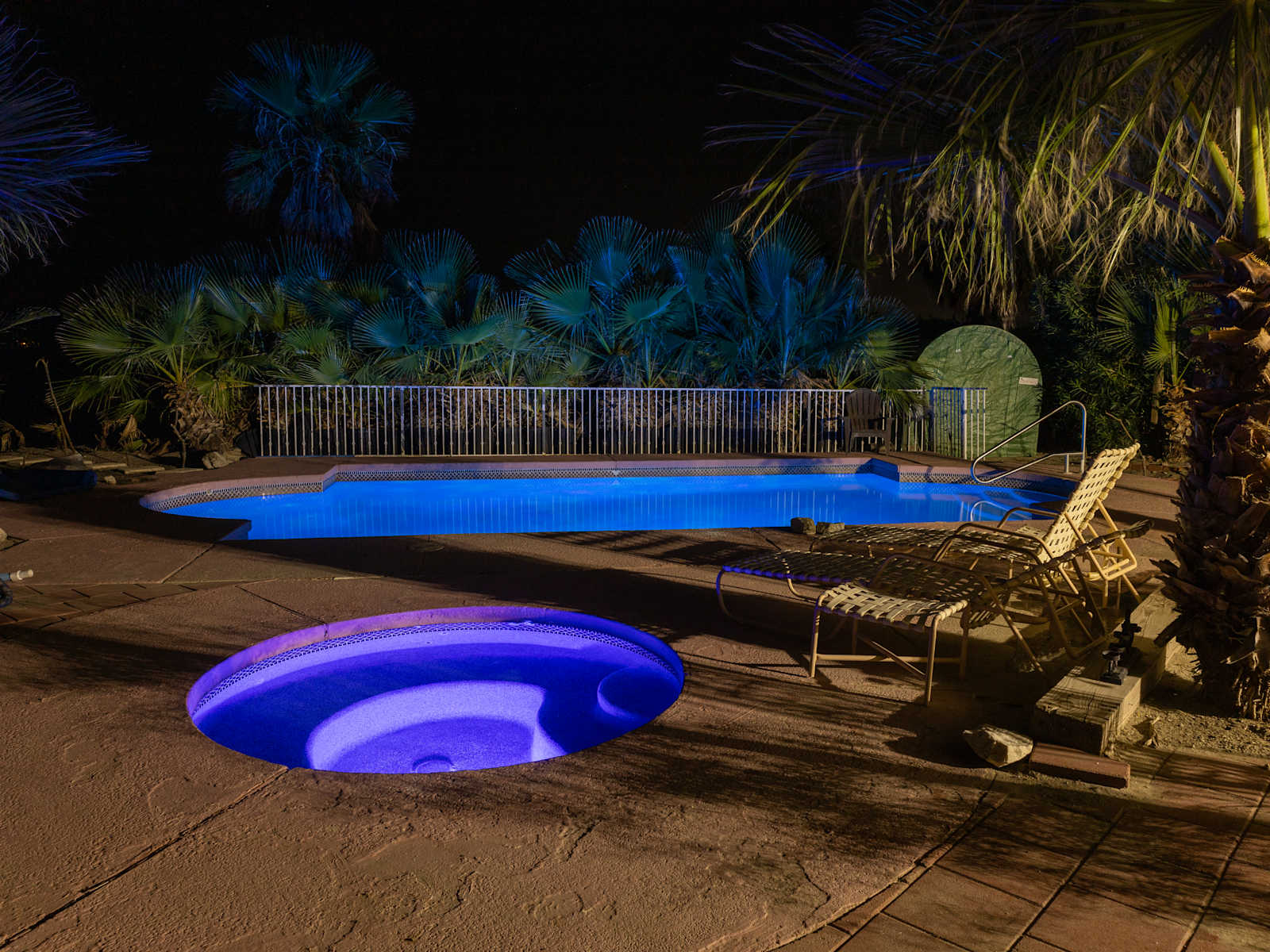 Mineral Spring Date Farm - Desert Hot Springs, California - glamping.directory