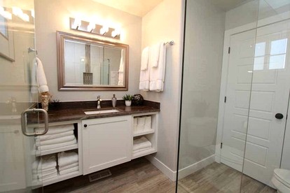 Stylish Tiny House Rental Great for Off-Roading in Southern Utah - Orderville, Utah - glamping.directory