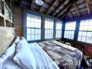 Floating Island Cabin in Monmouth, ME - Monmouth, Maine - glamping.directory