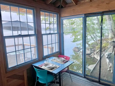 Floating Island Cabin in Monmouth, ME - Monmouth, Maine - glamping.directory