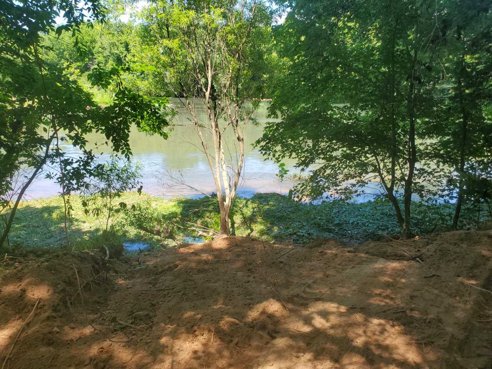 Primitive/ BF full hookup/ Dome - Pocahontas, Arkansas - glamping.directory