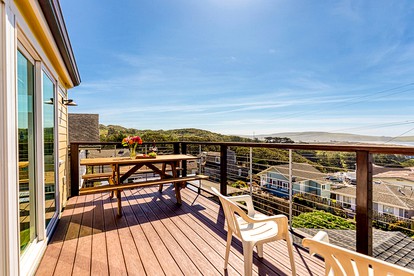 Cozy Dillon Beach Cottage Perfect for Vacations in California - glamping.directory