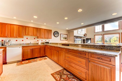 Bretton Woods Vacation Rental near Mt Washington - Carroll, New Hampshire - glamping.directory