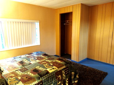 Rustic Big Bear Pet-Friendly Cabin Rental for Family Glamping in California - Big Bar, California - glamping.directory