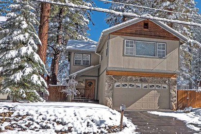 1209 Golden Bear Trail in South Lake Tahoe, CA - South Lake Tahoe, California - glamping.directory