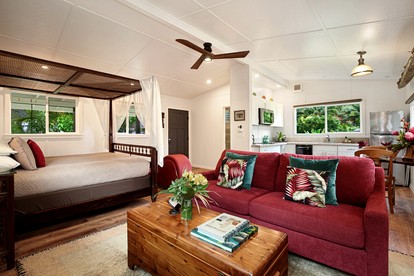 Modern Cottage Suited for Couples on the Island of Kauai, Hawaii - Kapaa, Hawaii - glamping.directory