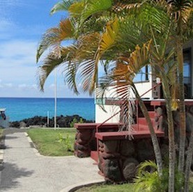 Cozy Cottage Rental with Lovely Ocean Views in Captain Cook, Big Island, Hawaii - Captain Cook, Hawaii - glamping.directory